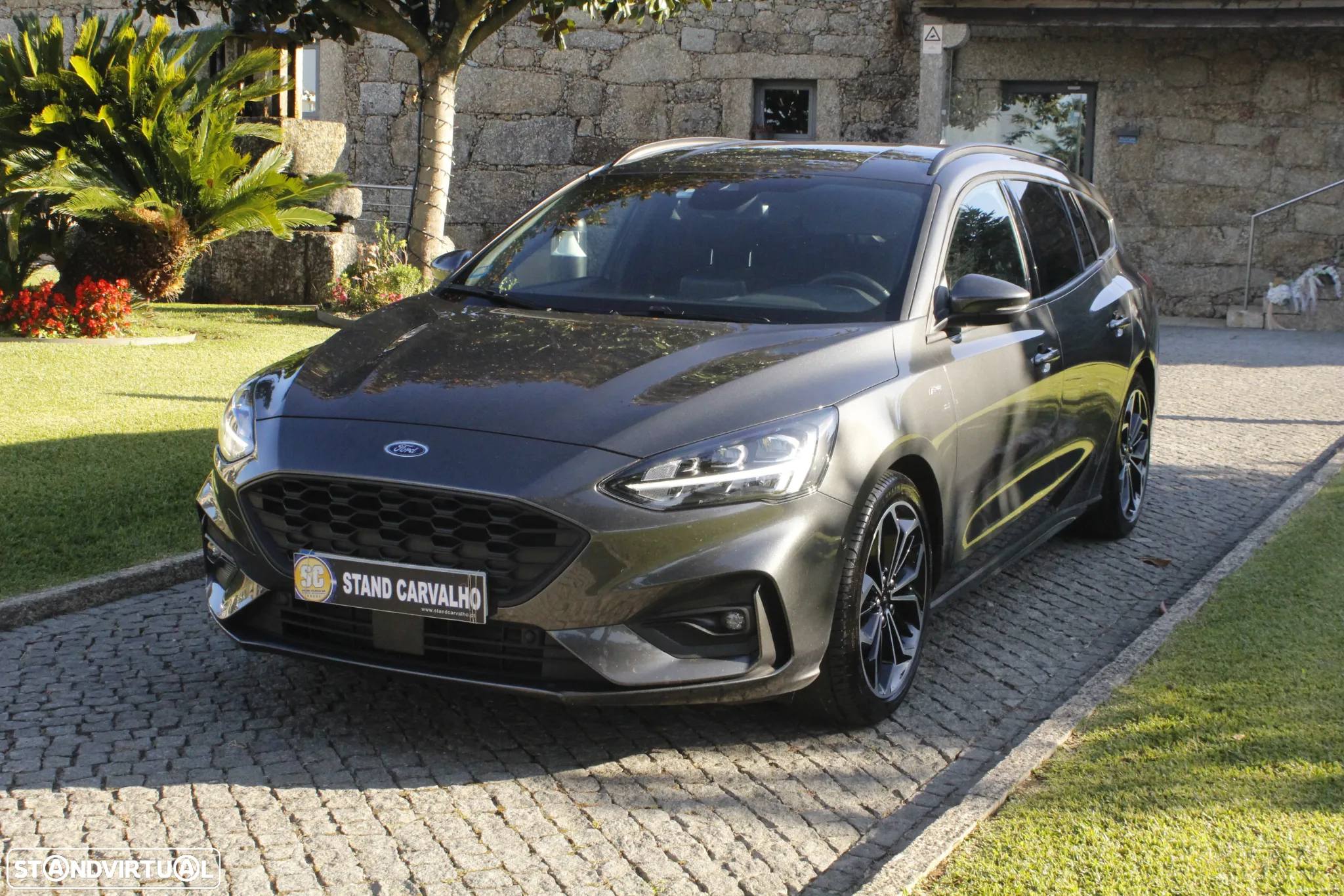 Ford Focus 1.0 EcoBoost MHEV ST-Line - 2