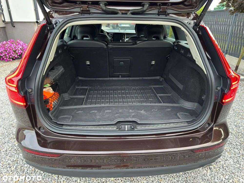 Volvo V60 D3 Geartronic Momentum Pro - 11