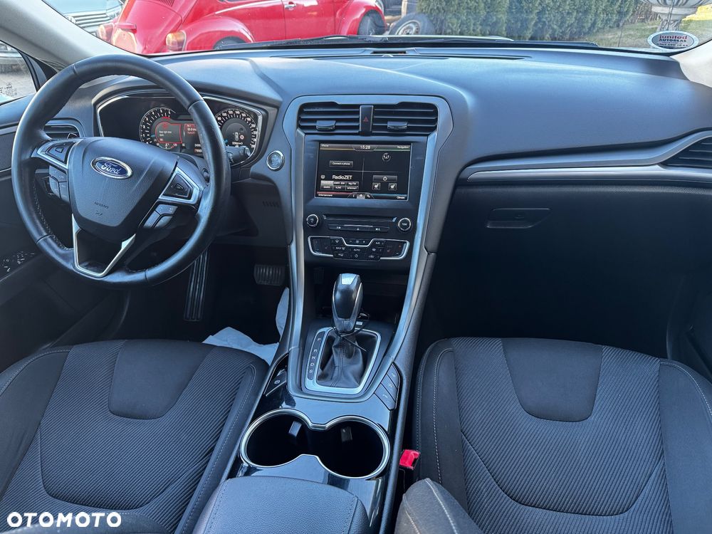 Ford Mondeo 2.0 EcoBlue Titanium - 23