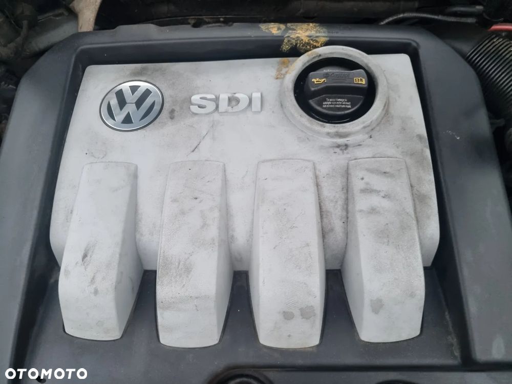 Volkswagen Golf 2.0 SDI Comfortline - 4