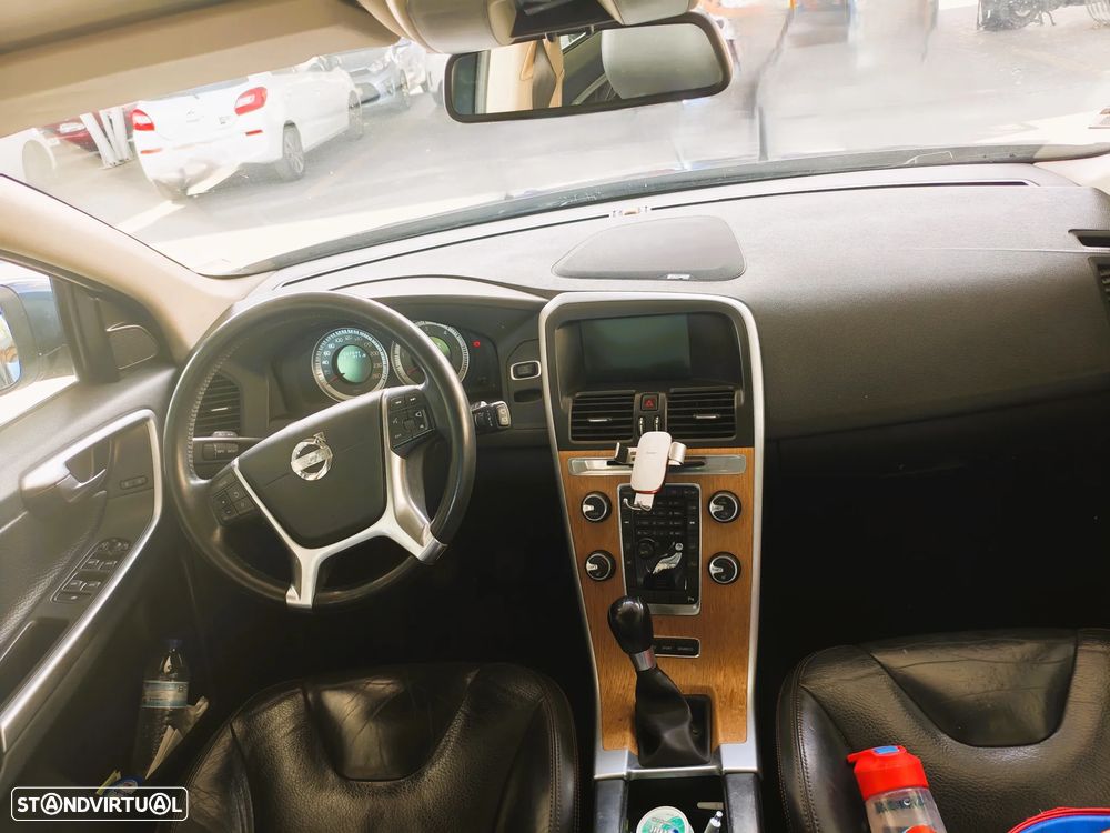 Volvo XC 60 2.0 D3 Drive Summum - 3