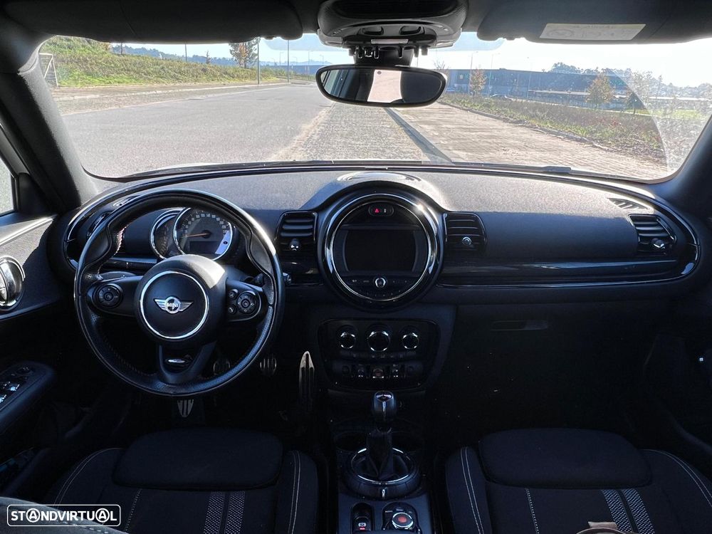 MINI Clubman Cooper D - 4