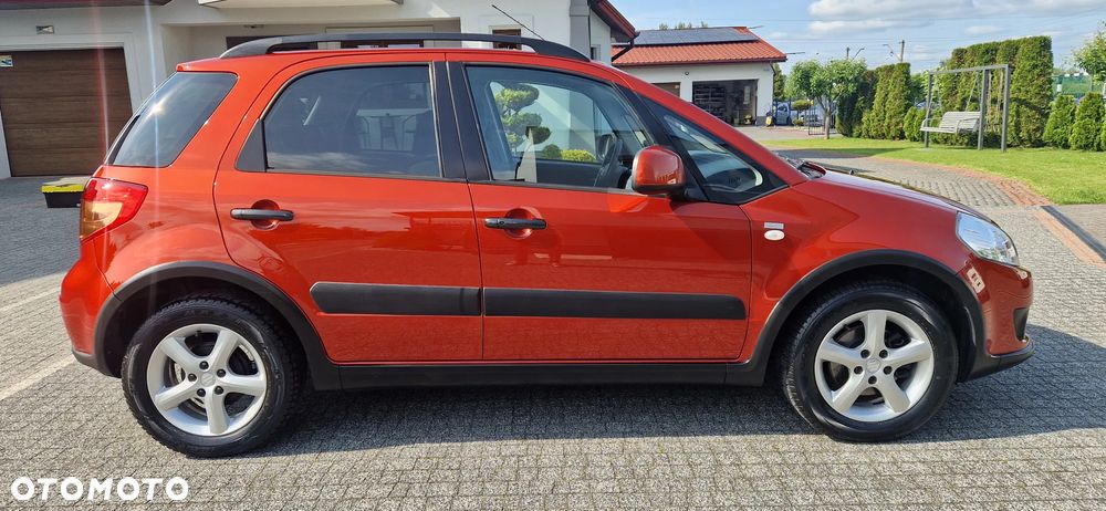 Suzuki SX4 1.6 VVT 4x2 Comfort - 3