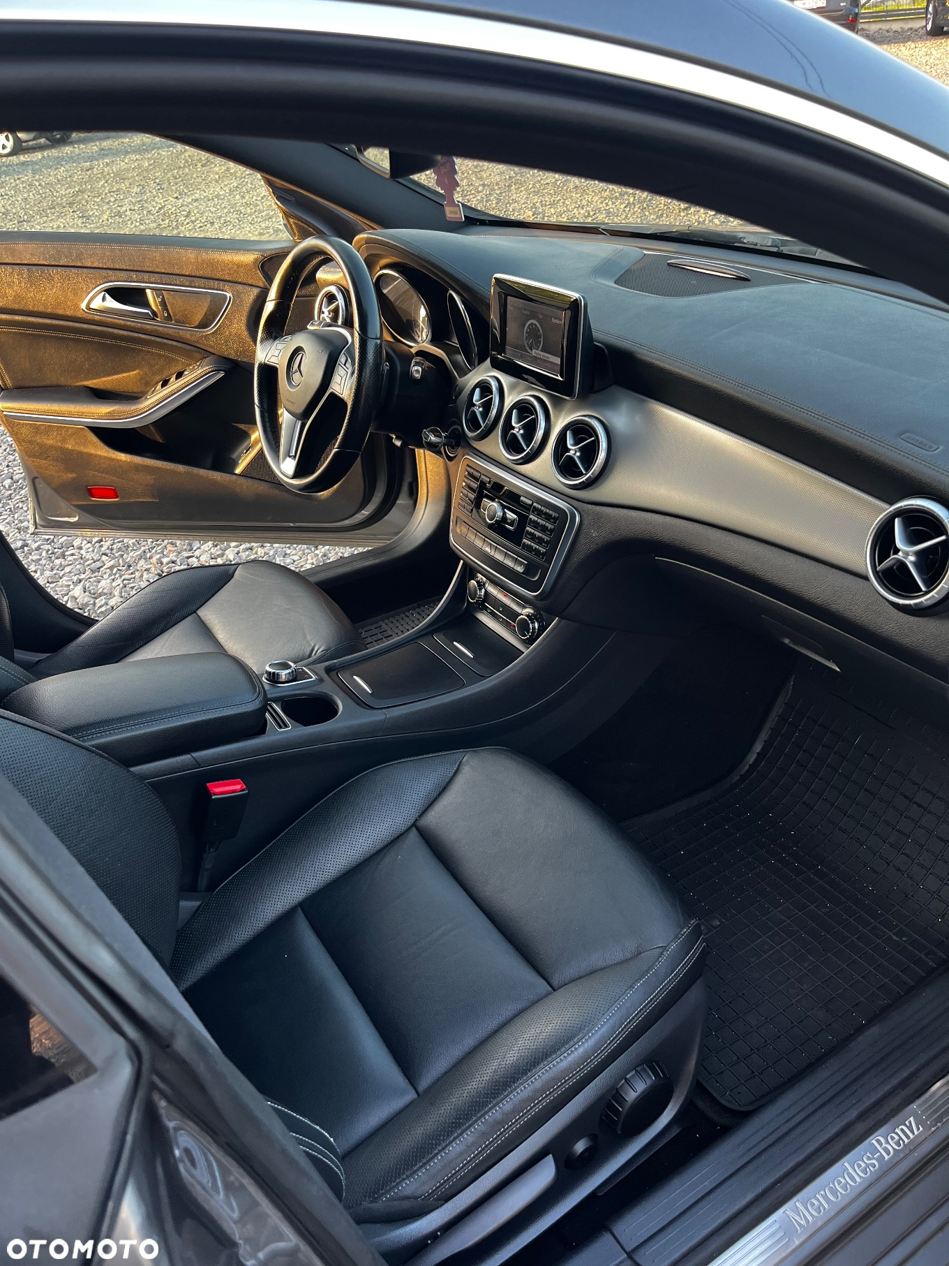 Mercedes-Benz CLA 220 CDI - 8