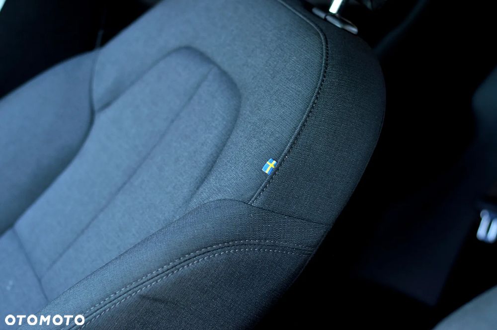 Volvo XC 40 T2 Core - 25