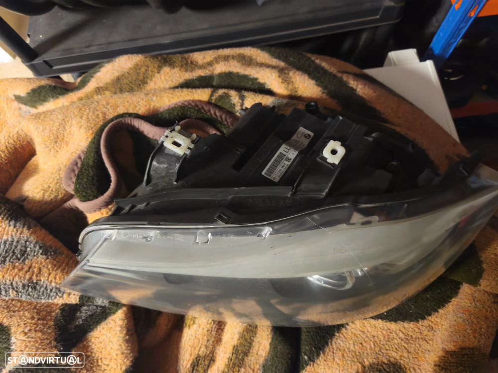 Farol esquerdo BMW E90 E91 LCI bi-xenon - 4