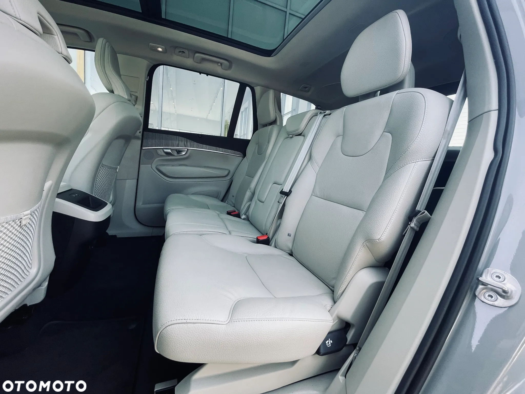 Volvo XC 90 - 17