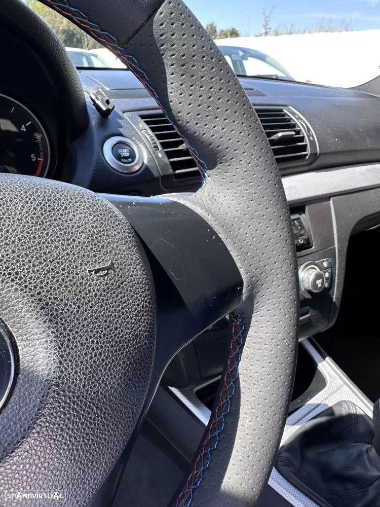 BMW 118 d Pack M - 41