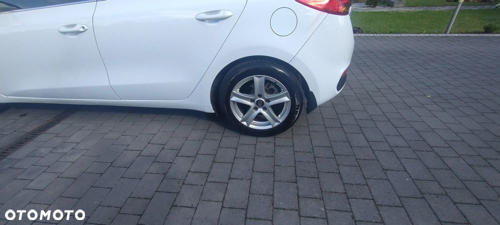 Kia Ceed - 18