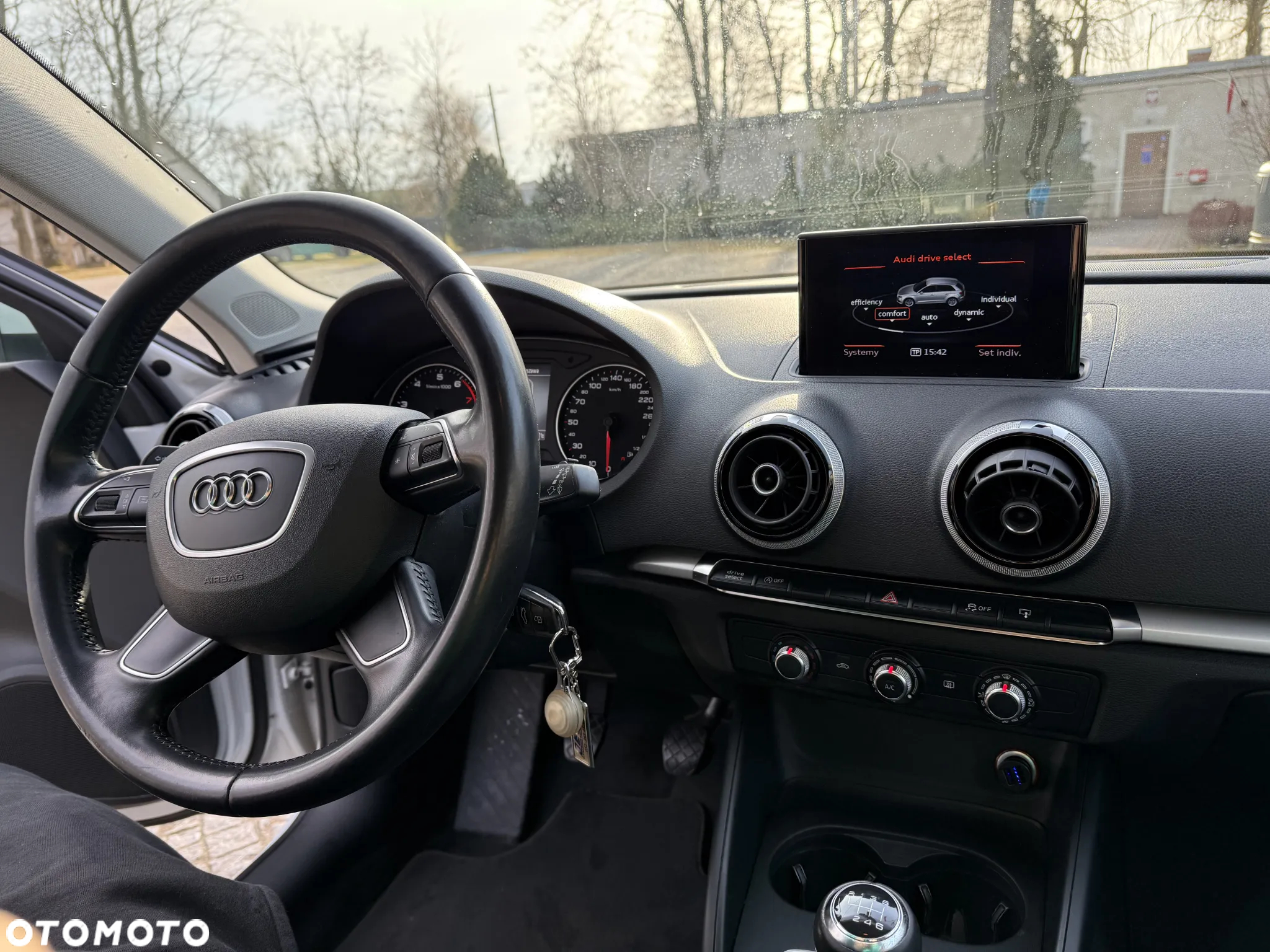 Audi A3 1.4 TFSI cylinder on demand Sportback Attraction - 13