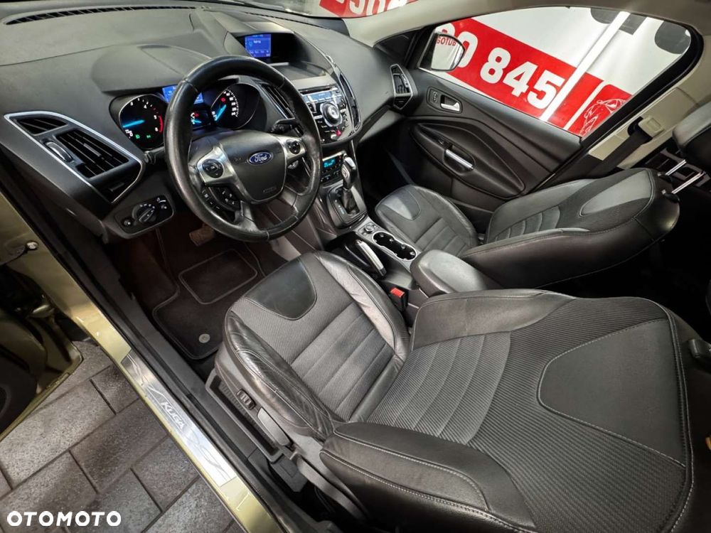 Ford Kuga - 24