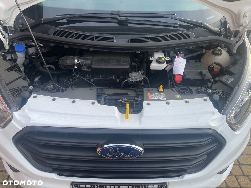 Ford Transit Custom 290 L1H1 Limited - 24