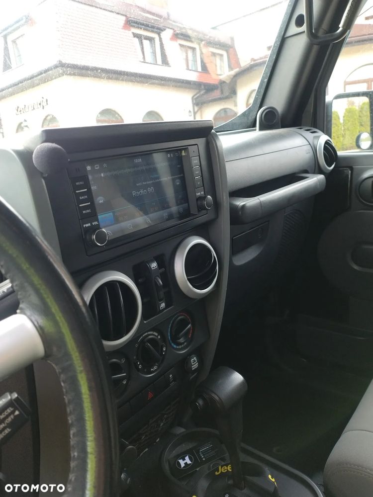 Jeep Wrangler - 3