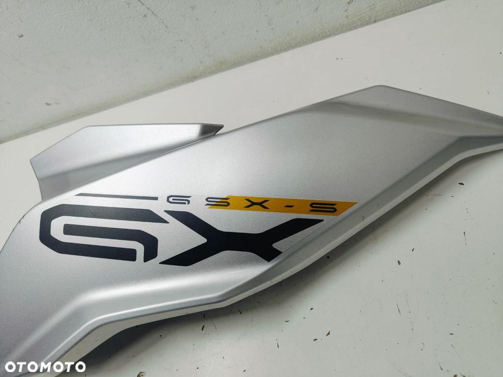 Owiewka Prawa przód Suzuki GSX-S1000GX - 3