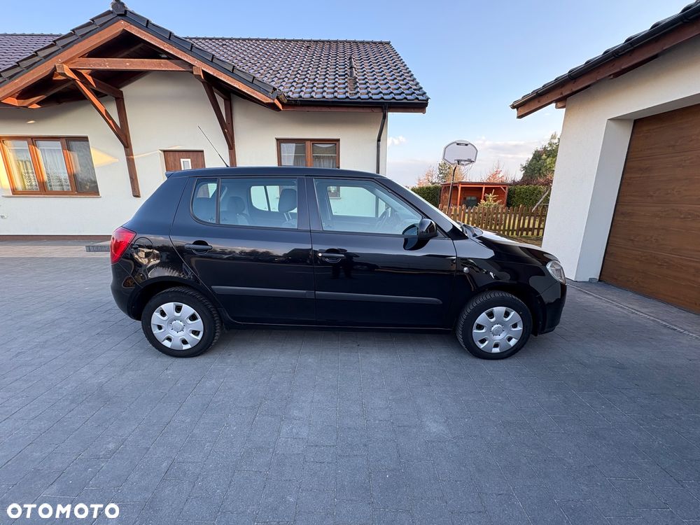 Skoda Fabia 1.2 HTP Ambiente - 6