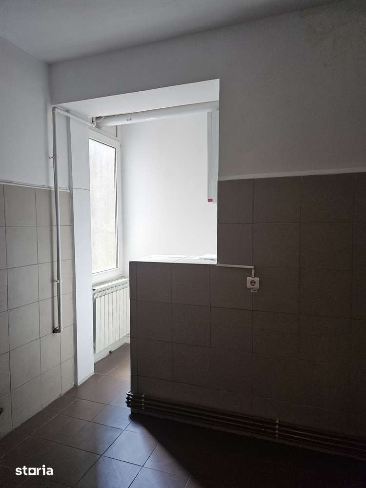 Bulevardul Magheru, Piața Romană — fotografia 2