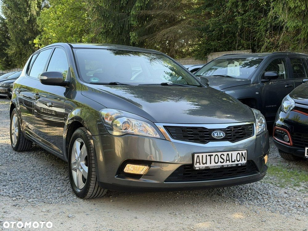 Kia Ceed - 2