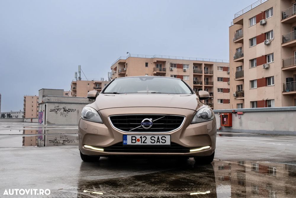 Volvo V40 D2 - 3