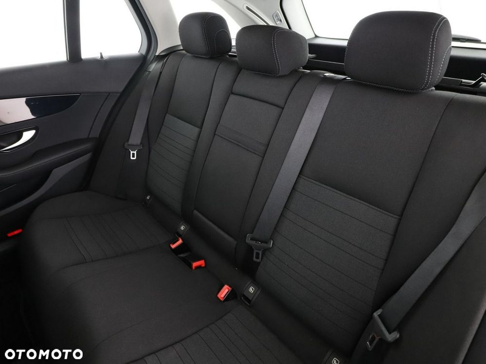 Mercedes-Benz Klasa C 220 d 4MATIC 9G-TRONIC - 18