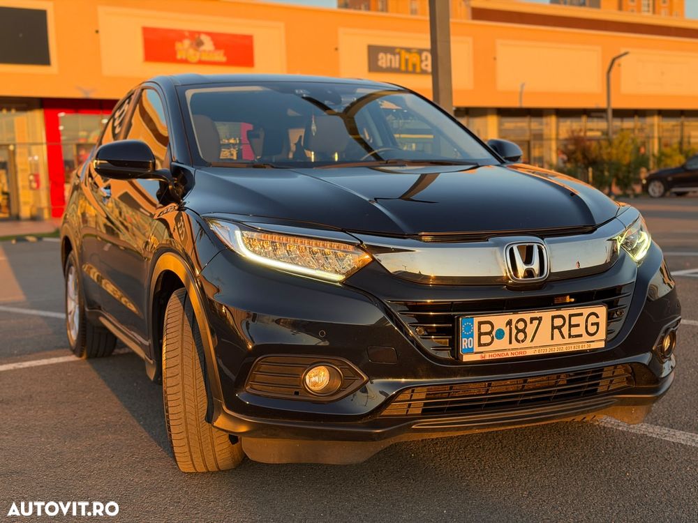 Honda HR-V 1.5 i-VTEC 4x2 CVT Elegance - 2