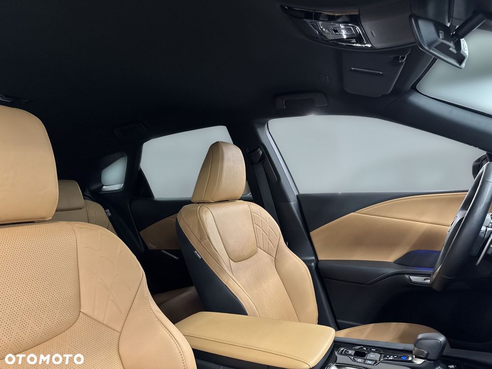 Lexus RX 450h+ Prestige - 22