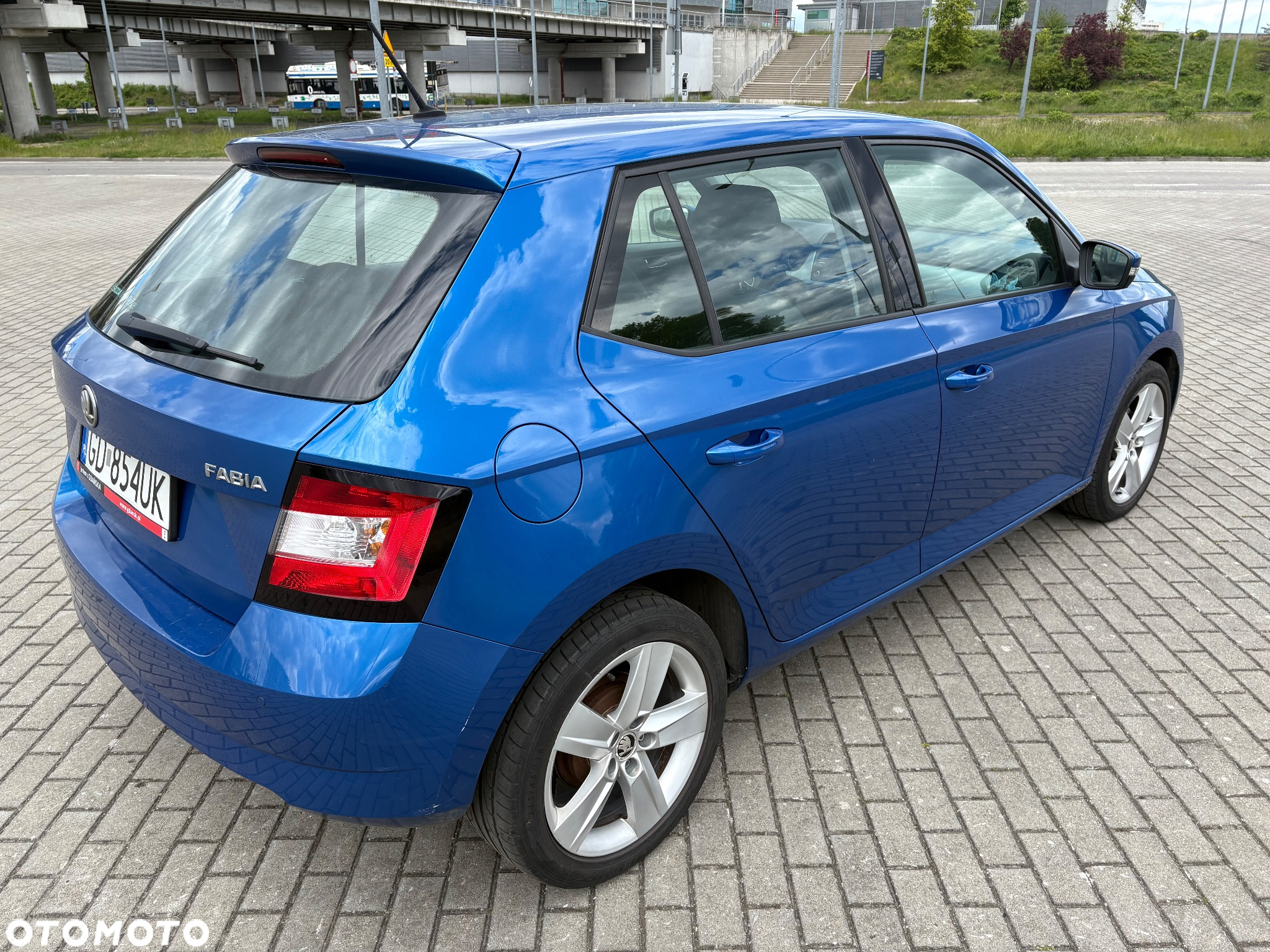 Skoda Fabia 1.2 TSI Active - 9