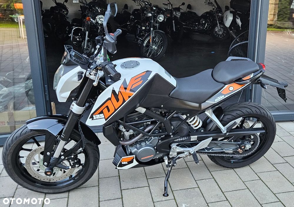 KTM Duke - 11
