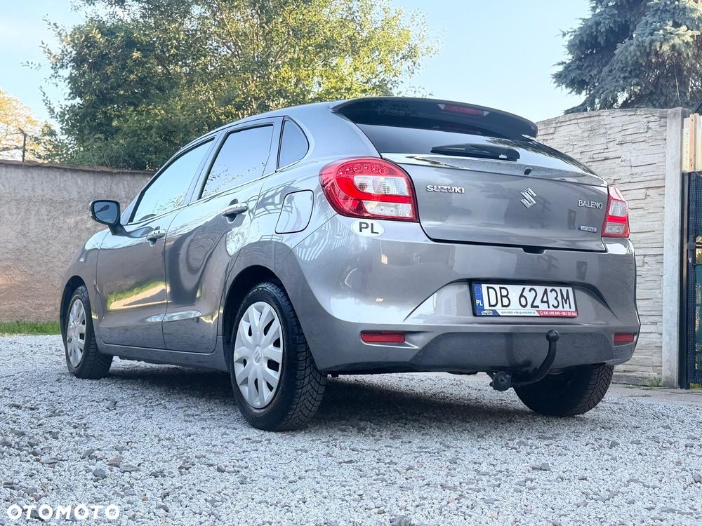Suzuki Baleno 1.2 Dualjet Club - 12
