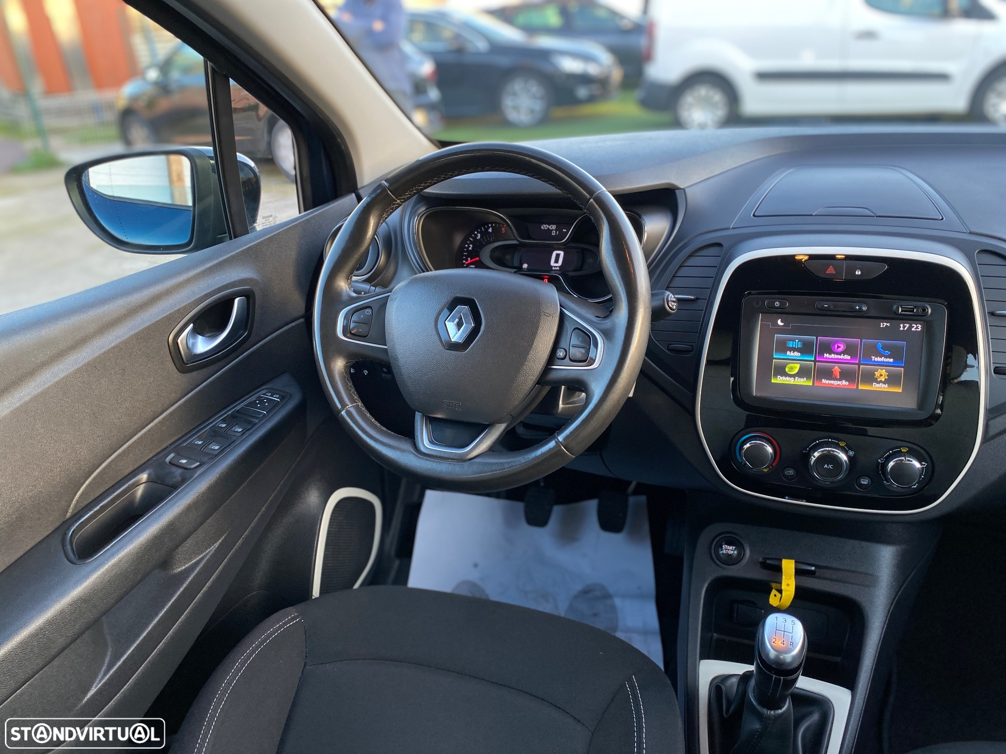 Renault Captur 1.5 dCi Exclusive - 18