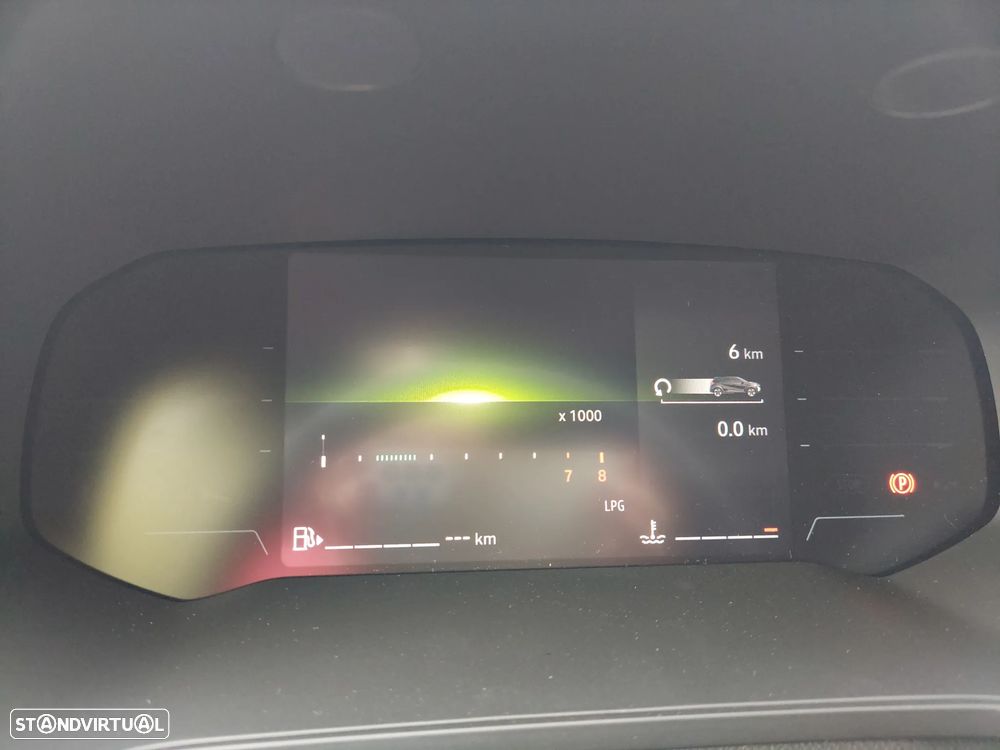 Renault Captur 1.0 TCe Equilibre Bi-Fuel - 15