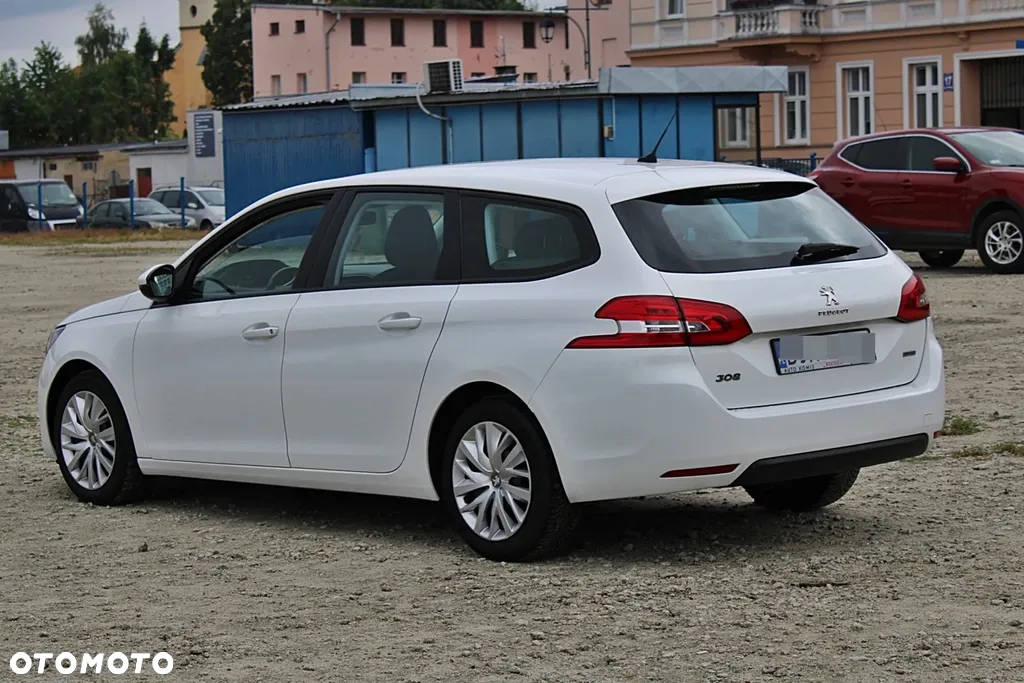 Peugeot 308 - 6