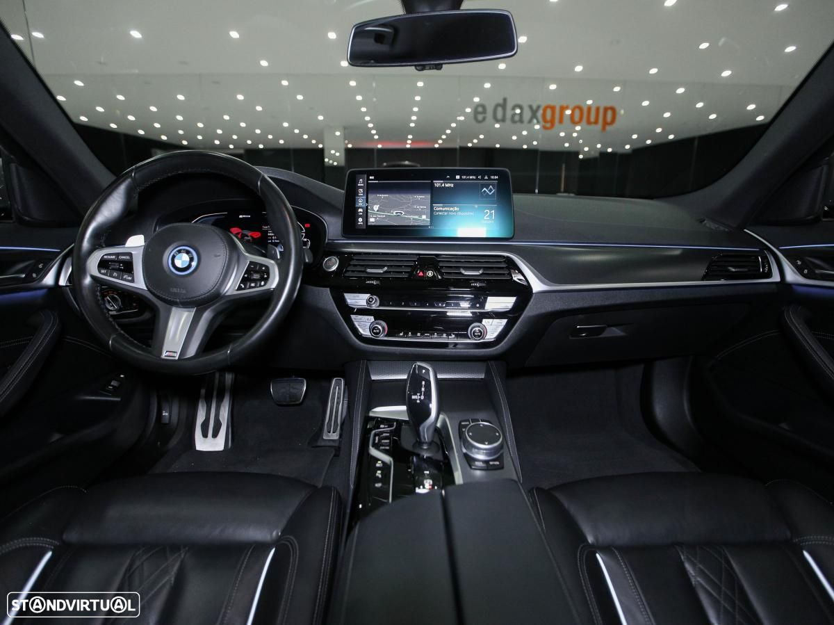 BMW 530 e Pack 50 anos M - 7