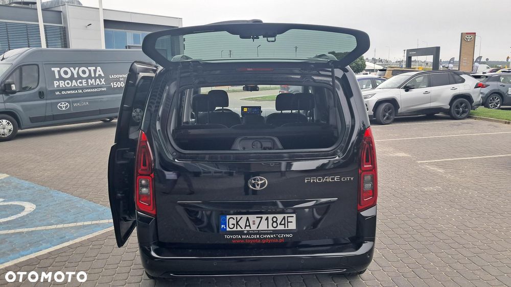 Toyota Proace City Verso 1.5 D-4D VIP - 19