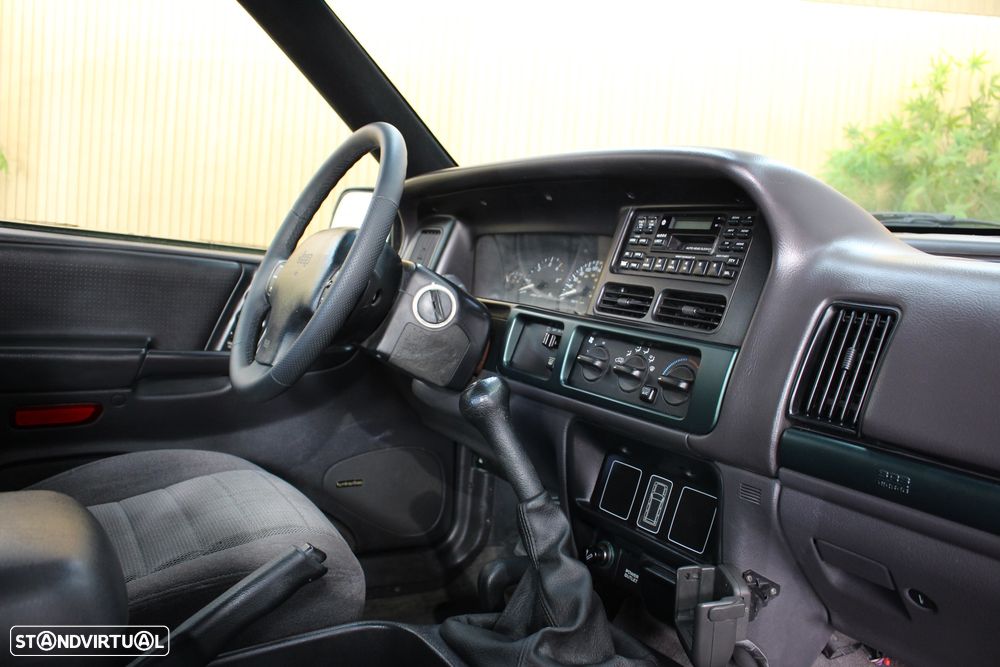 Jeep Grand Cherokee 2.5 TD Laredo - 53