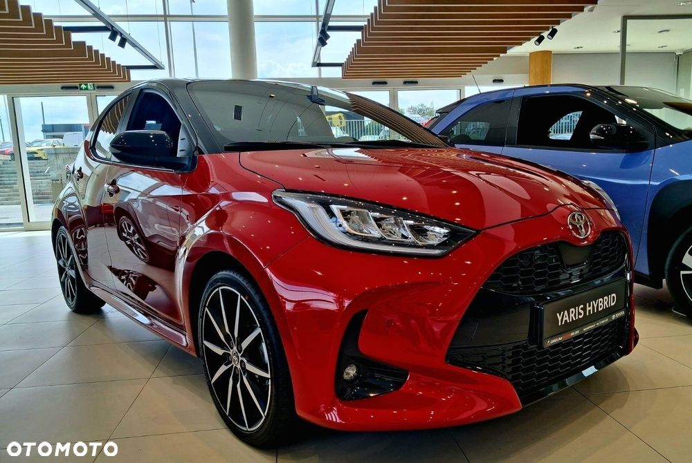Toyota Yaris Hybrid 1.5 GR Sport - 1