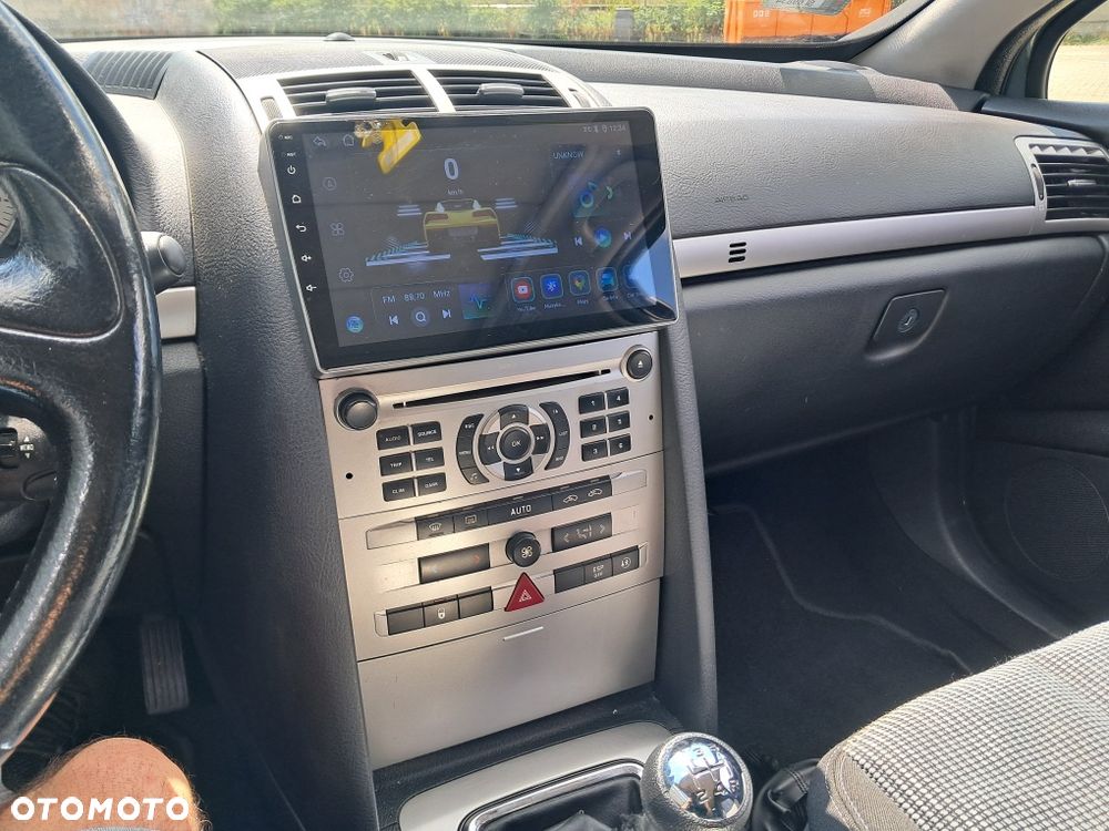 Peugeot 407 - 8