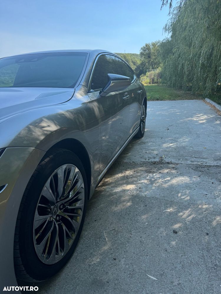 Lexus Seria LS - 13