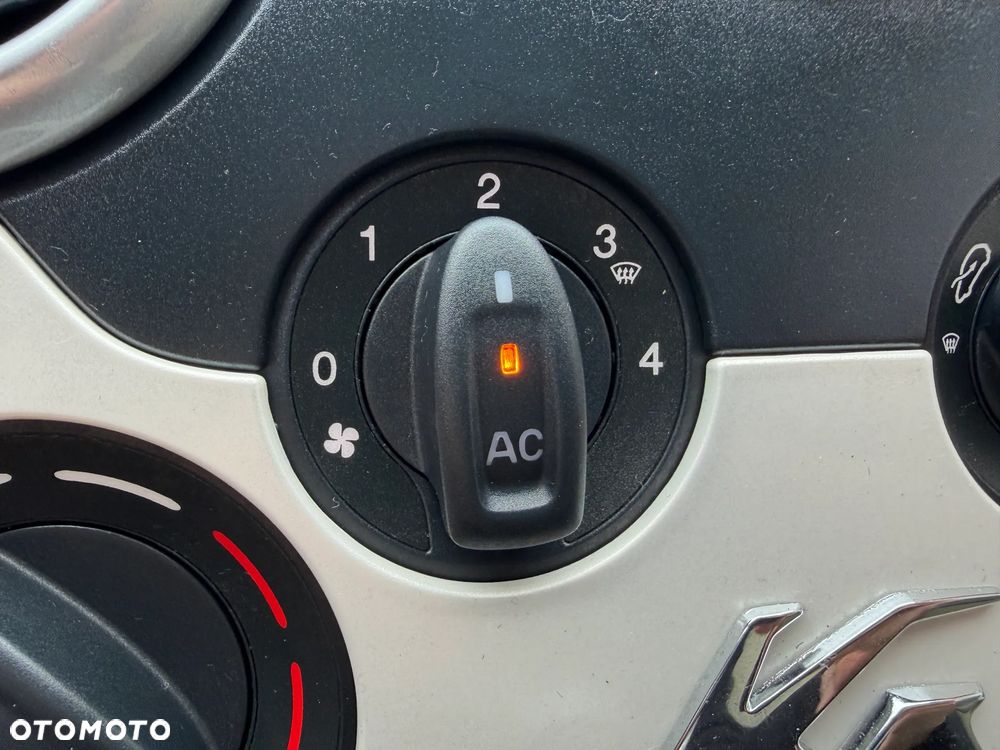 Ford KA 1.2 Titanium - 12