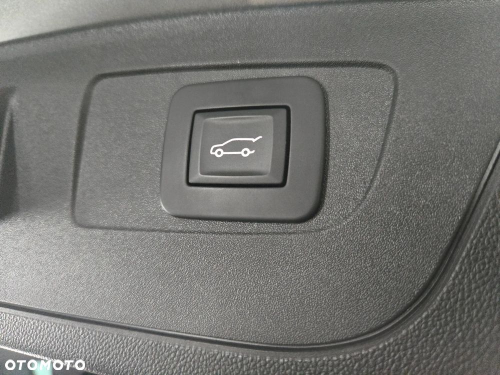 Opel Insignia 2.0 CDTI 4x4 Ultimate S&S - 33