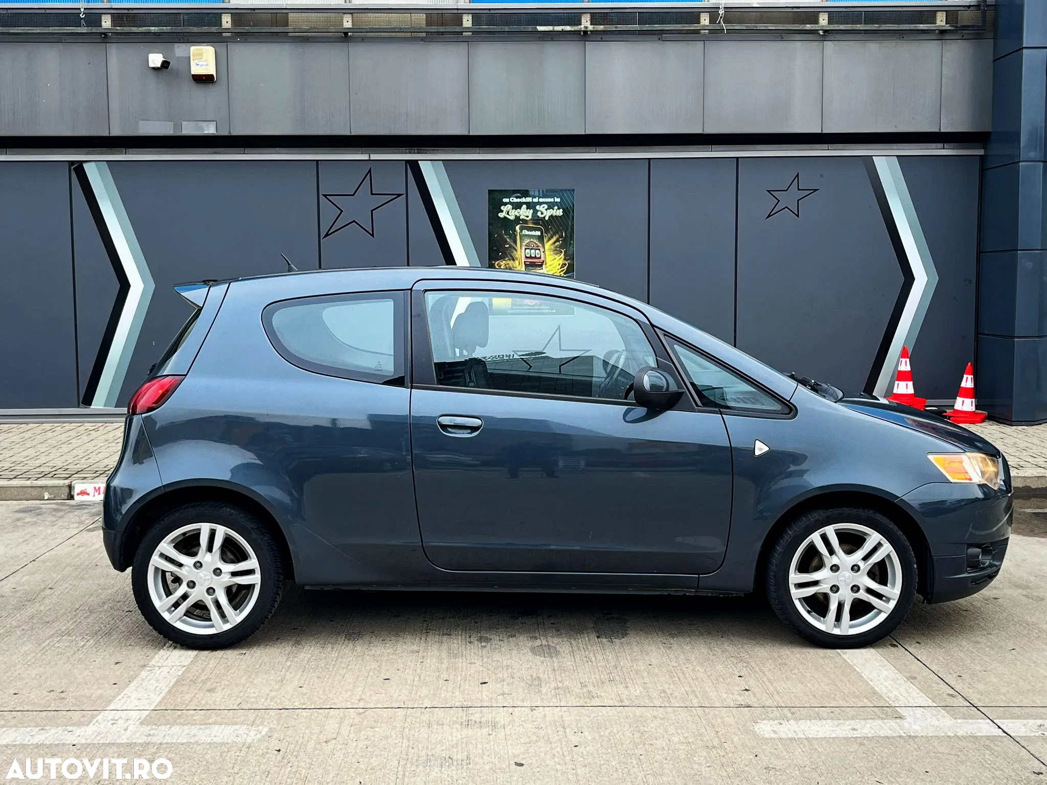 Mitsubishi Colt 1.3 Intense - 11