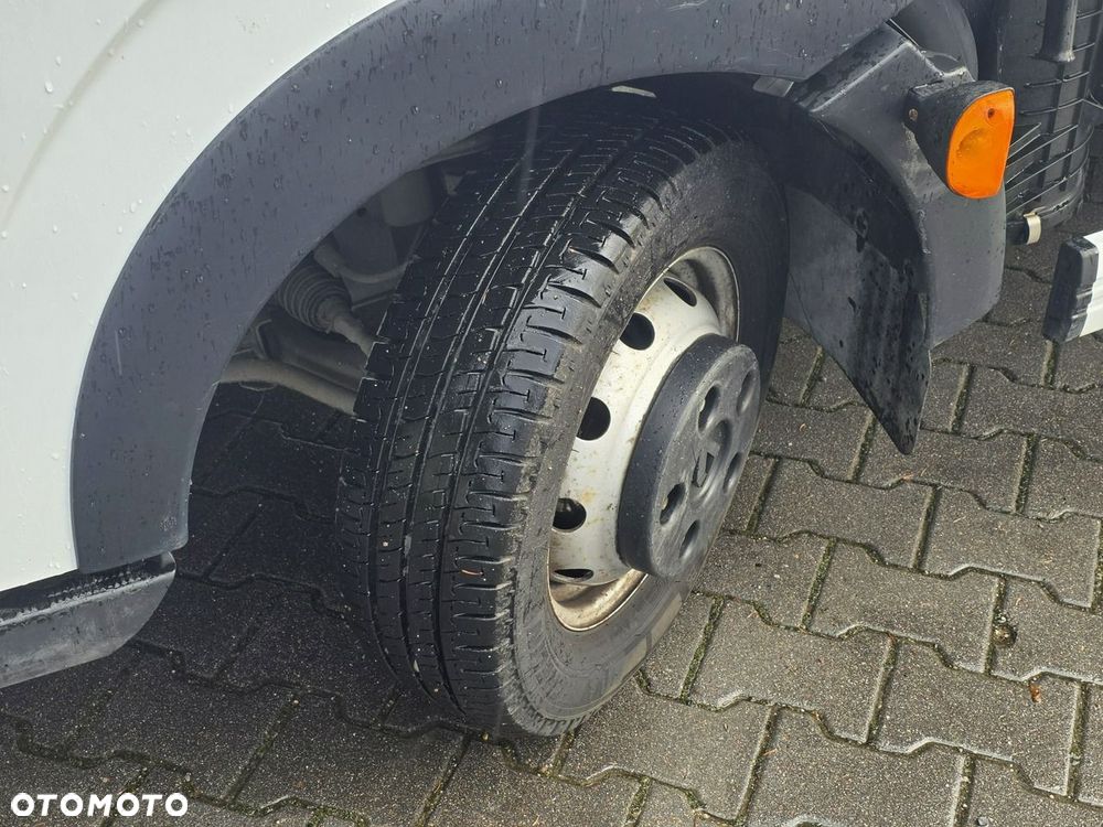 Renault Maxity - 22