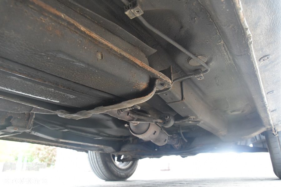 Toyota RAV4 1.8 VVT-i 4x2 - 11