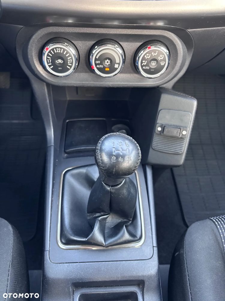 Mitsubishi Lancer - 24