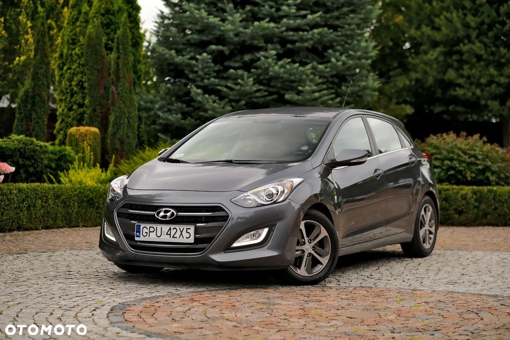 Hyundai i30 1.6 CRDI DCT Premium - 1