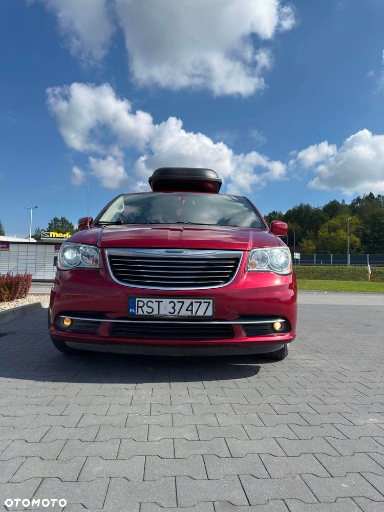 Chrysler Town & Country 3.6 Touring - 16