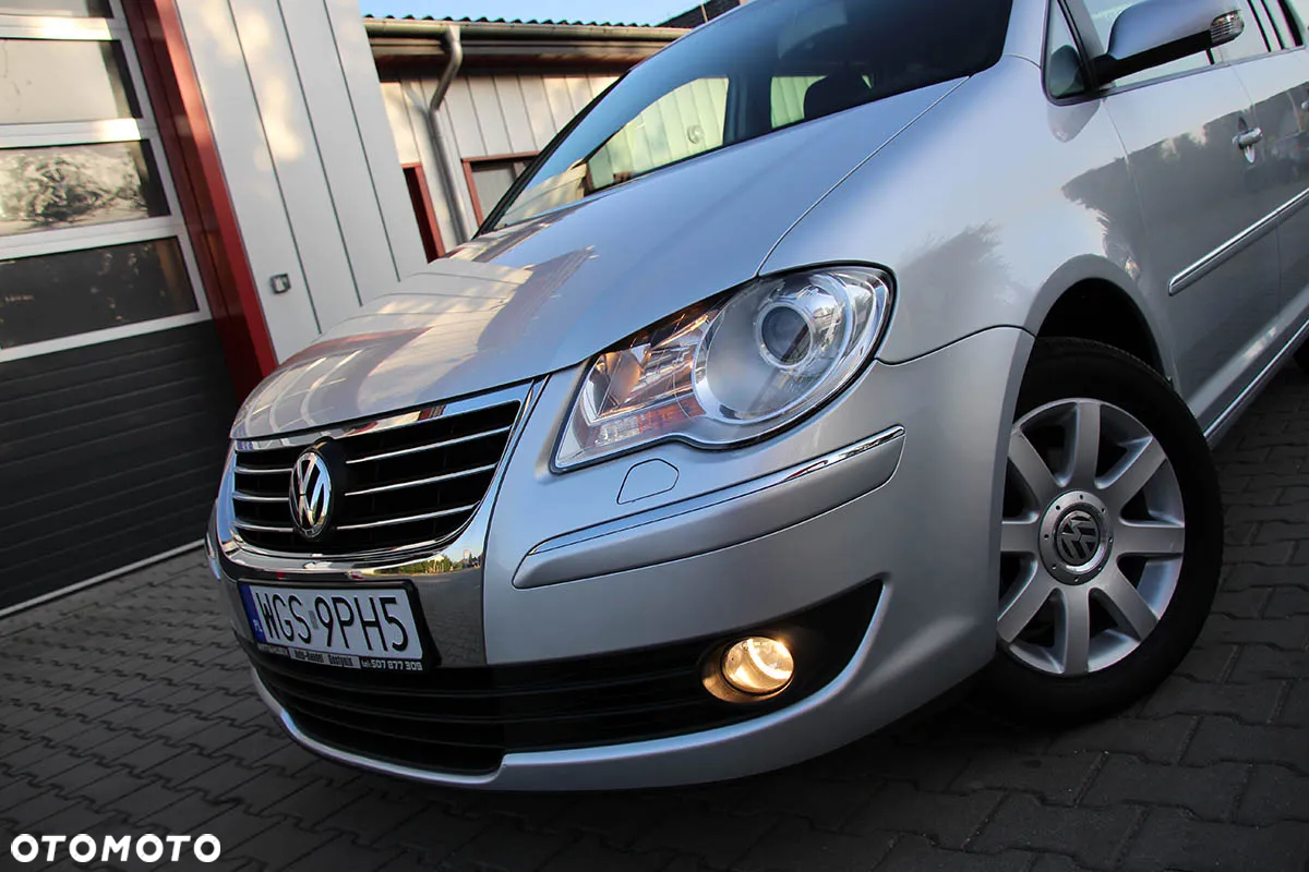 Volkswagen Touran 1.4 TSI DSG Highline - 11