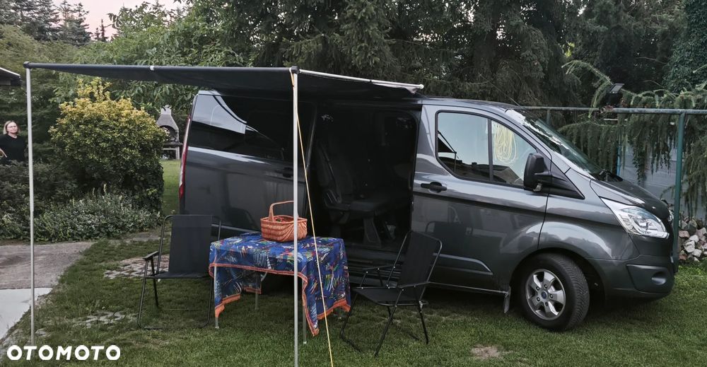 Ford Tourneo Custom - 17