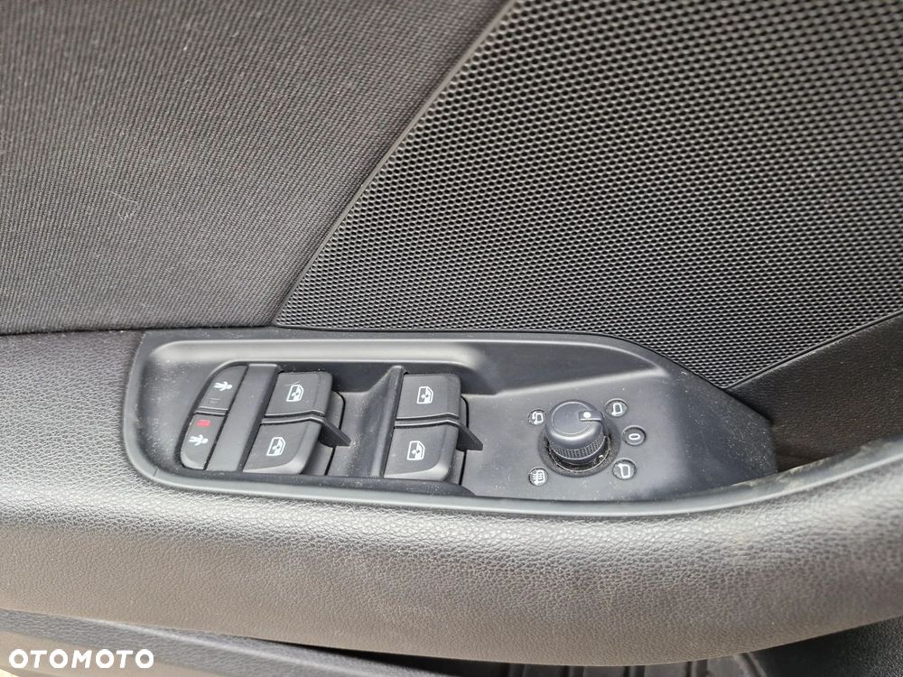 Audi A3 Sportback 1.6 TDI S tronic sport - 17