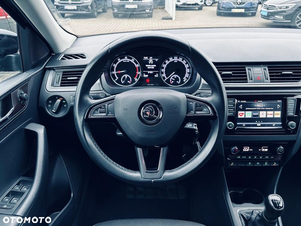 Skoda RAPID Spb 1.0 TSI Style - 19