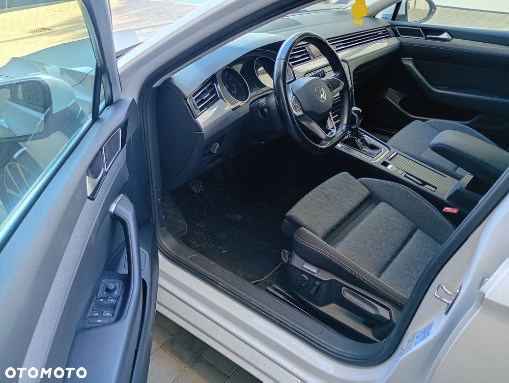 Volkswagen Passat 1.5 TSI EVO Business - 12